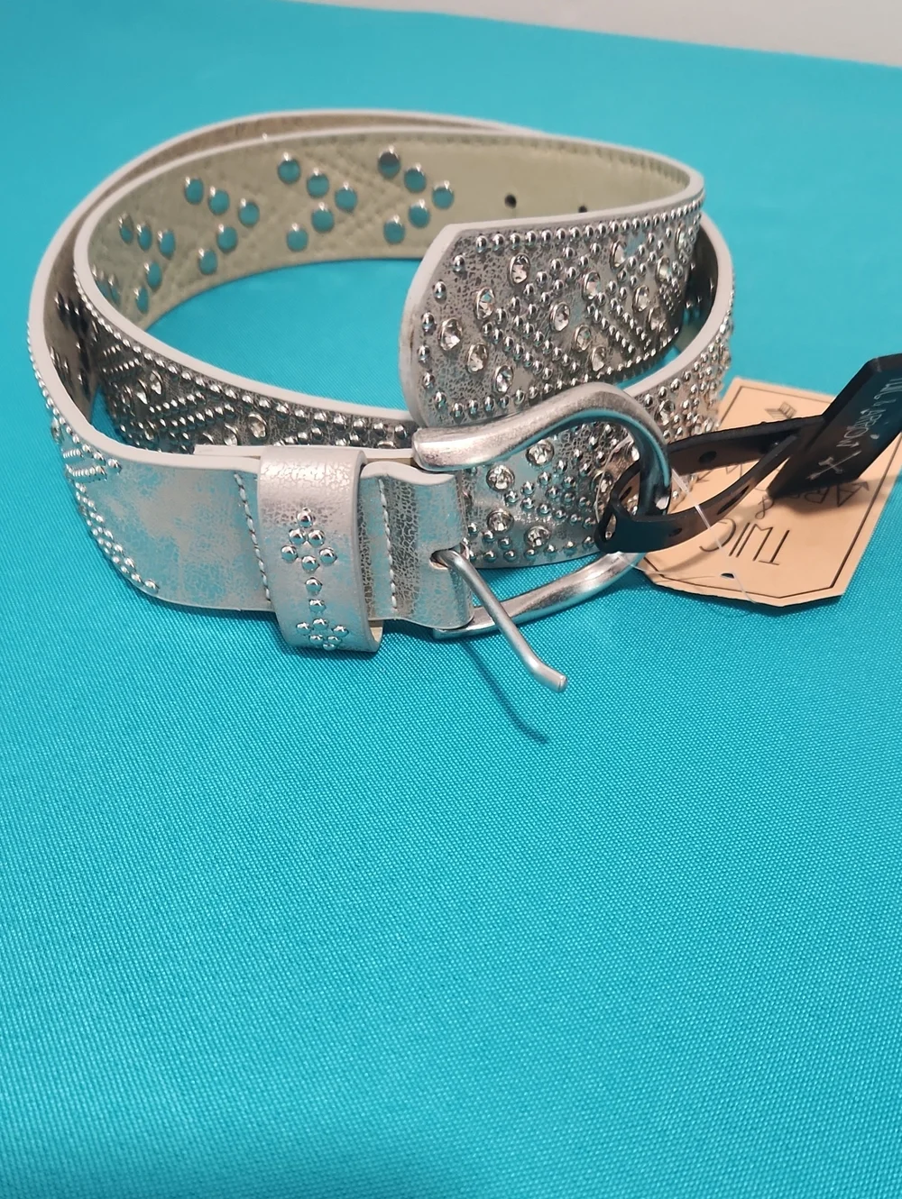 Women's Distressed Silver Studded Belt With Crystal Rhinestones